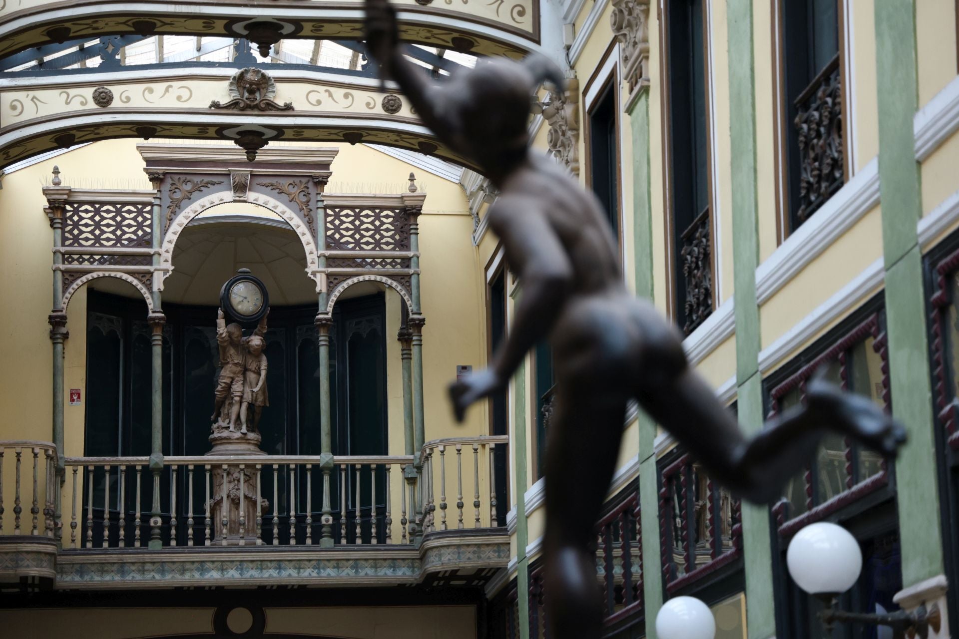 El Pasaje Gutiérrez de Valladolid, en imágenes