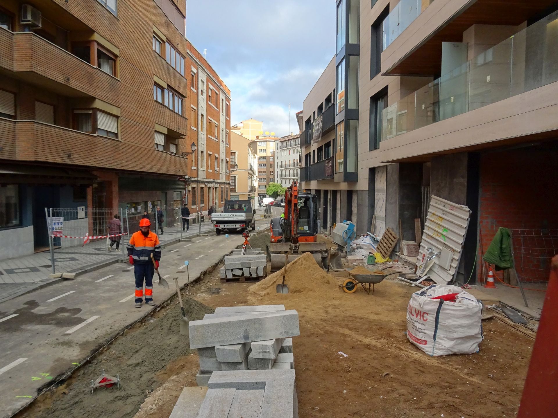 Las imágenes de las obras en la calle Duque de Lerma