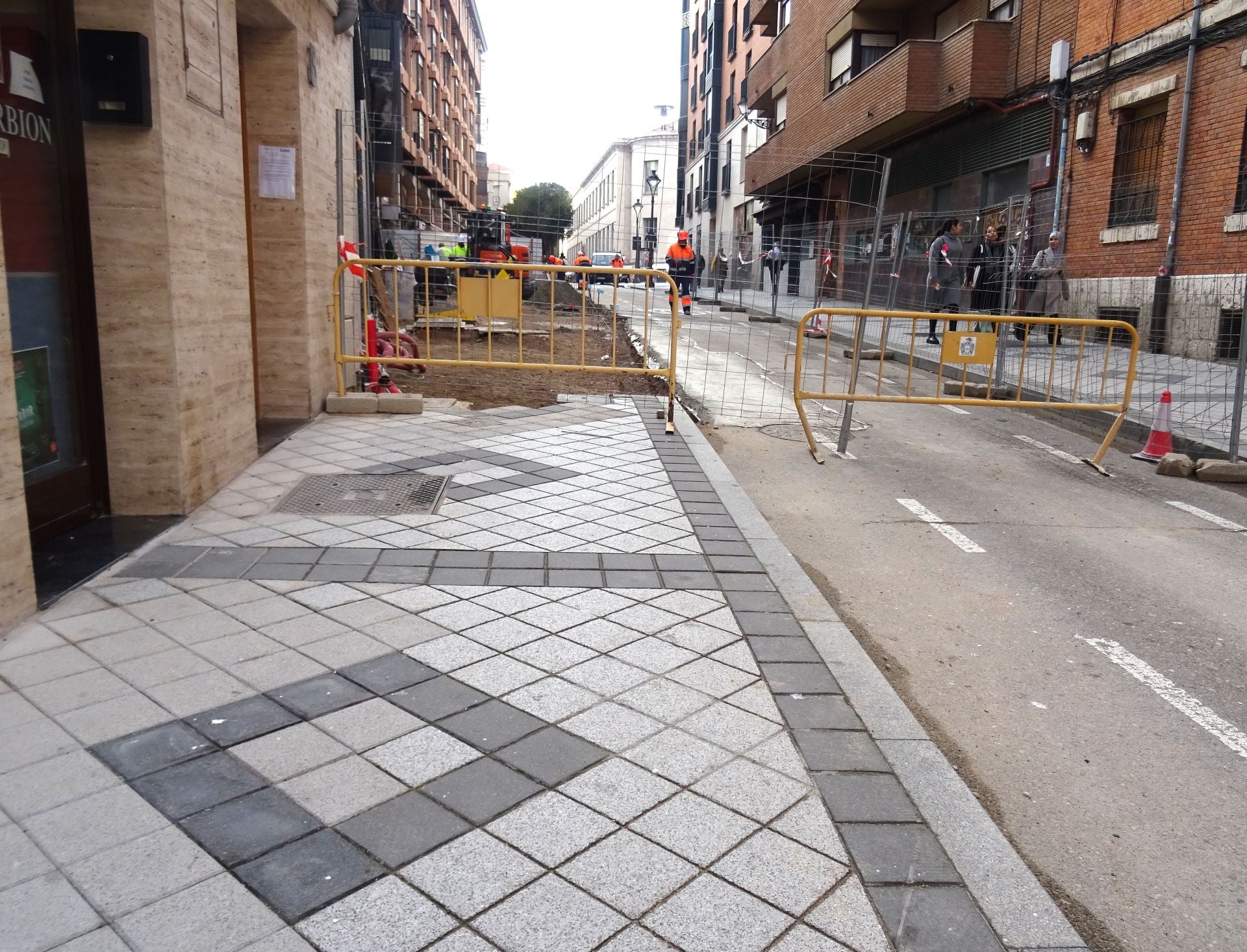 Las imágenes de las obras en la calle Duque de Lerma