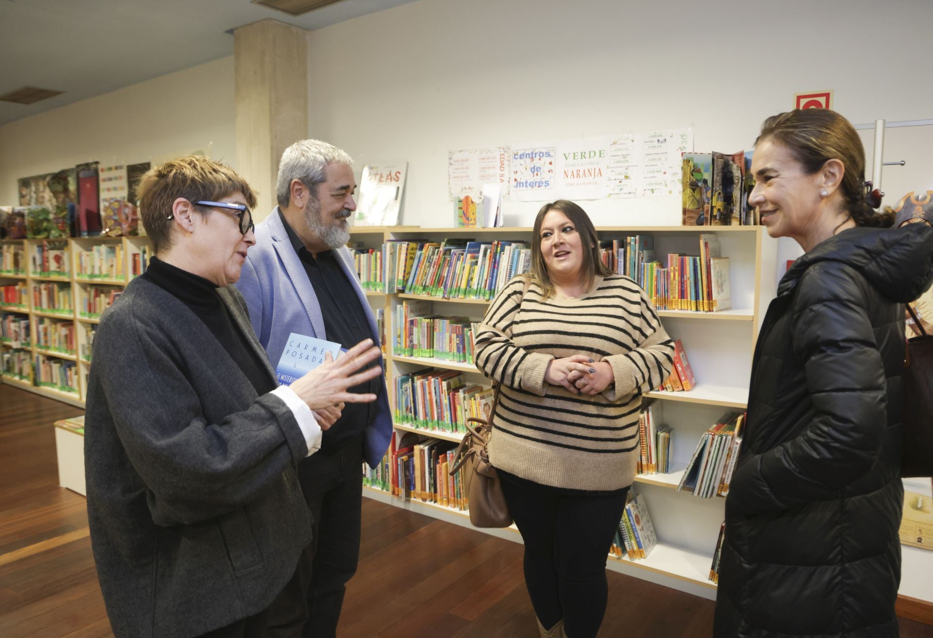 Carmen Posadas en el Aula de Cultura de Arroyo