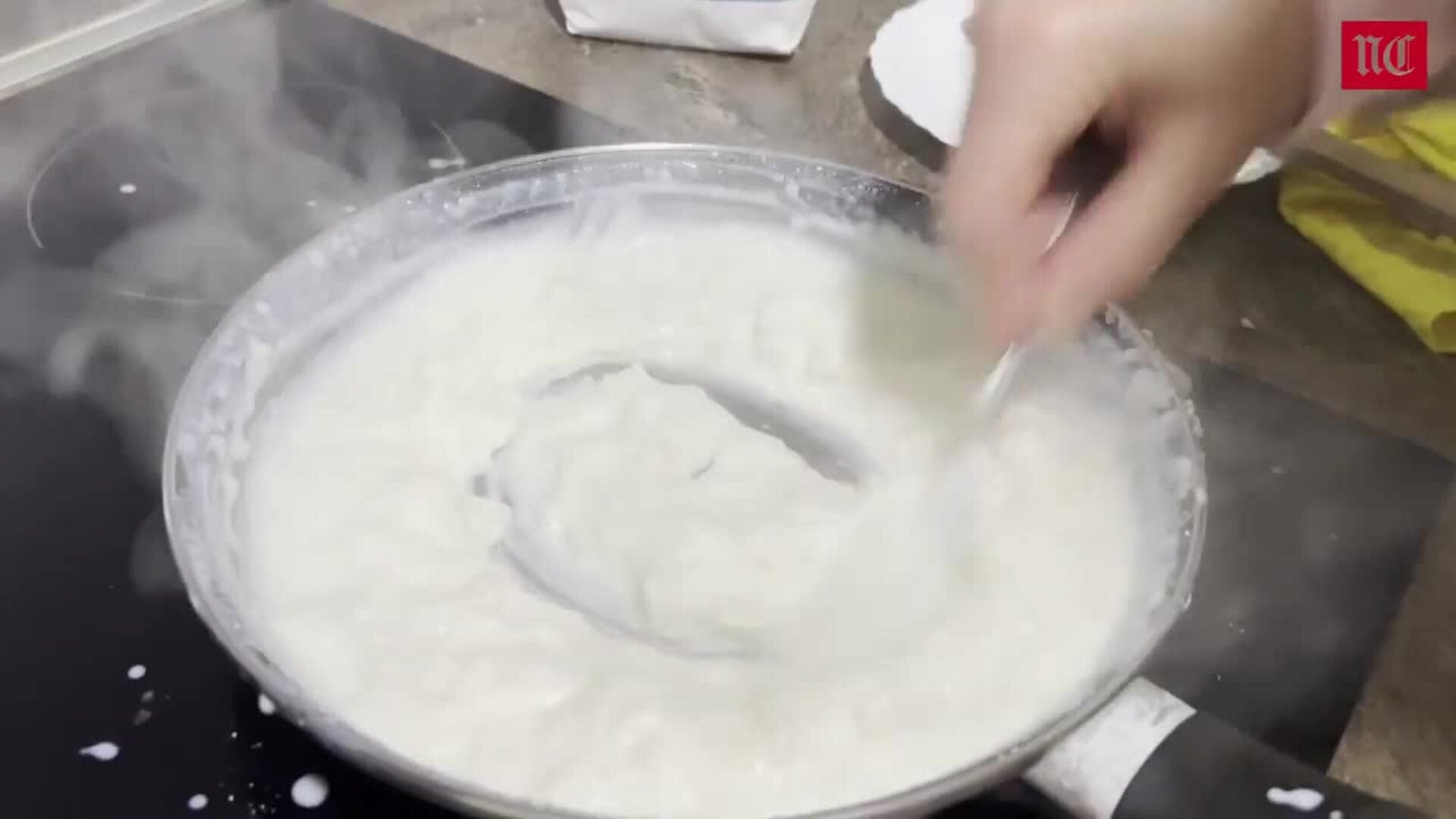 Cómo elaborar unas croquetas de huevo y jamón