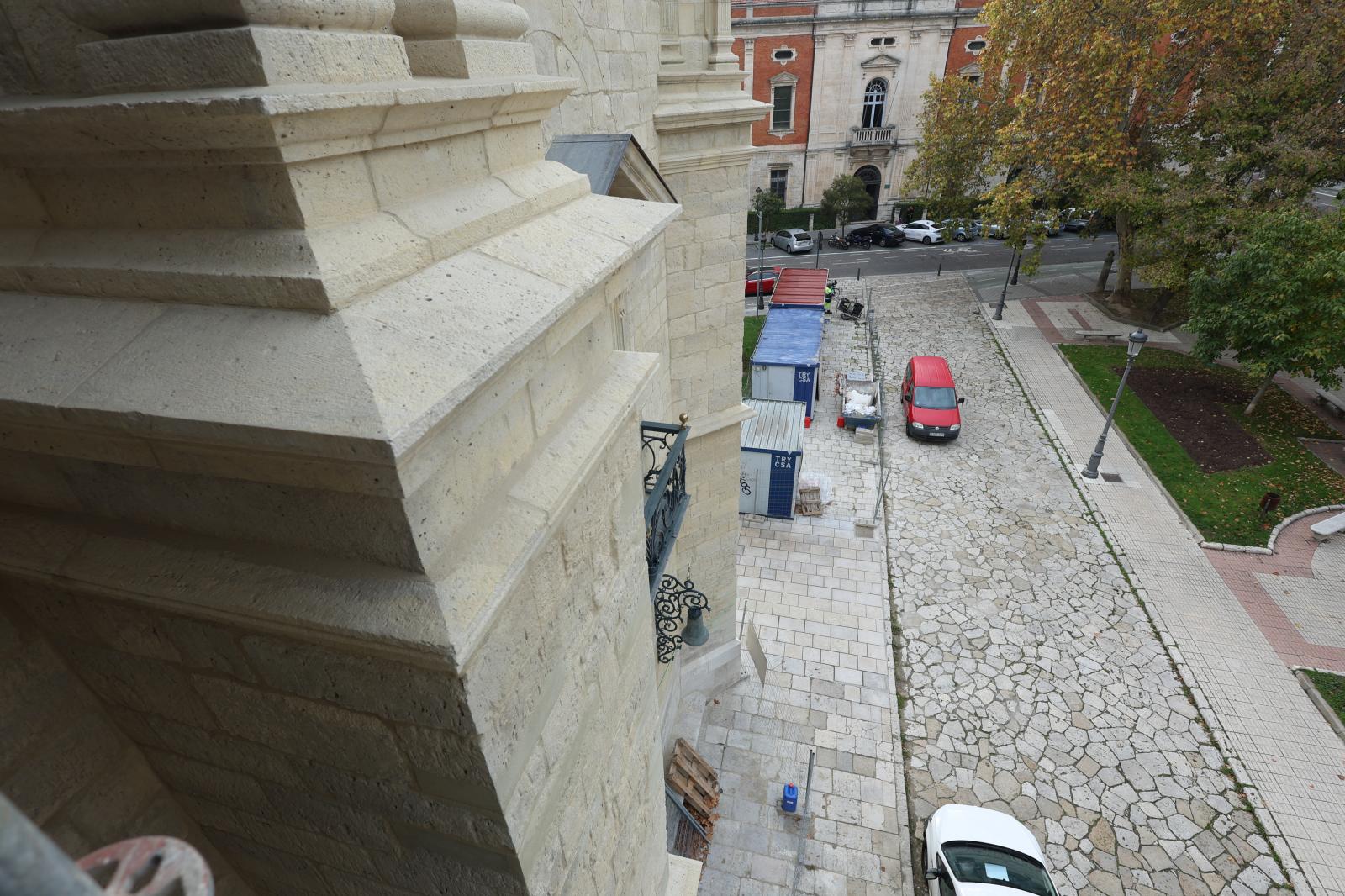 Las obras de rehabilitación del Palacio de Santa Cruz, en imágenes