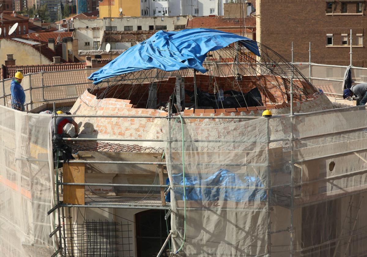 Obras de la cúpula de la Vera Cruz, este viernes.