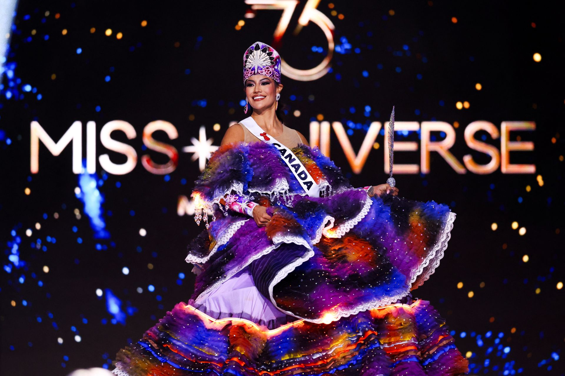 Miss Canadá. Ashley Callingbull 