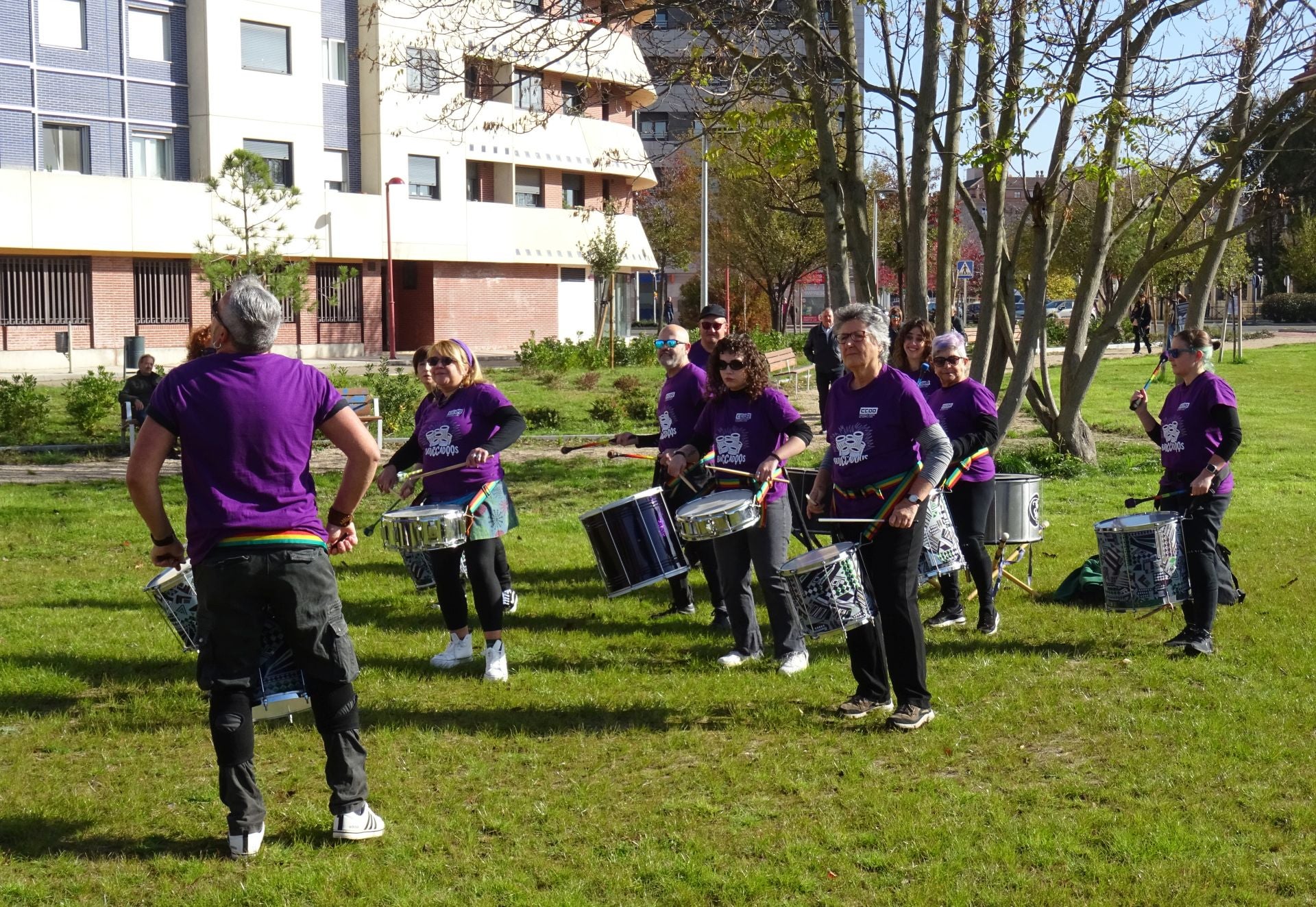 Las imágenes de la manifestación en contra de la plaza León de la Riva