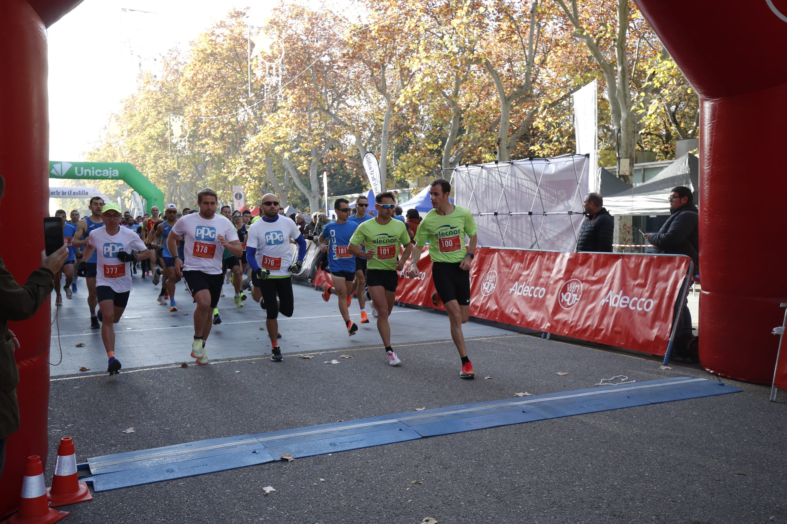 Búscate en la VIII Carrera de Empresas Adecco (2/8)