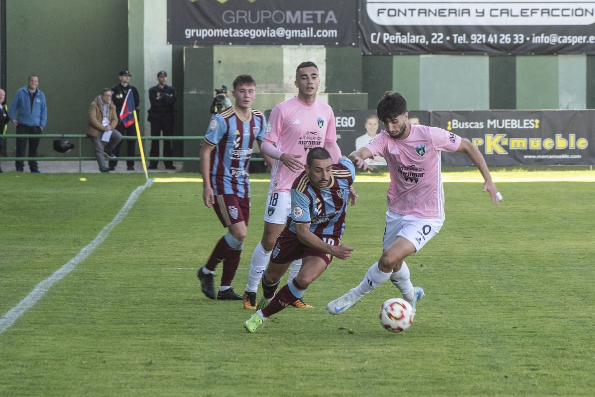 Fotos del partido entre la Segoviana y el Sestao