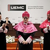 Investidura como Doctor Honoris Causa de la UEMC del investigador Javier Gil Mur.