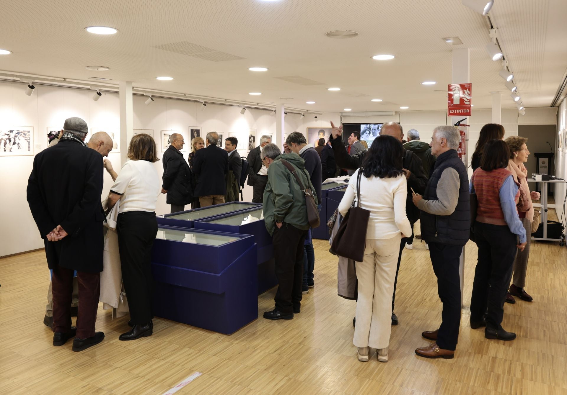 Exposición &#039;Ángeles, el equilibrio de Miguel Delibes&#039;, en el Pabellón de Cristal de Valladolid