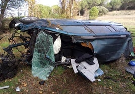 Estado en el que ha quedado el coche tras el accidente y la excarcelación del ocupante