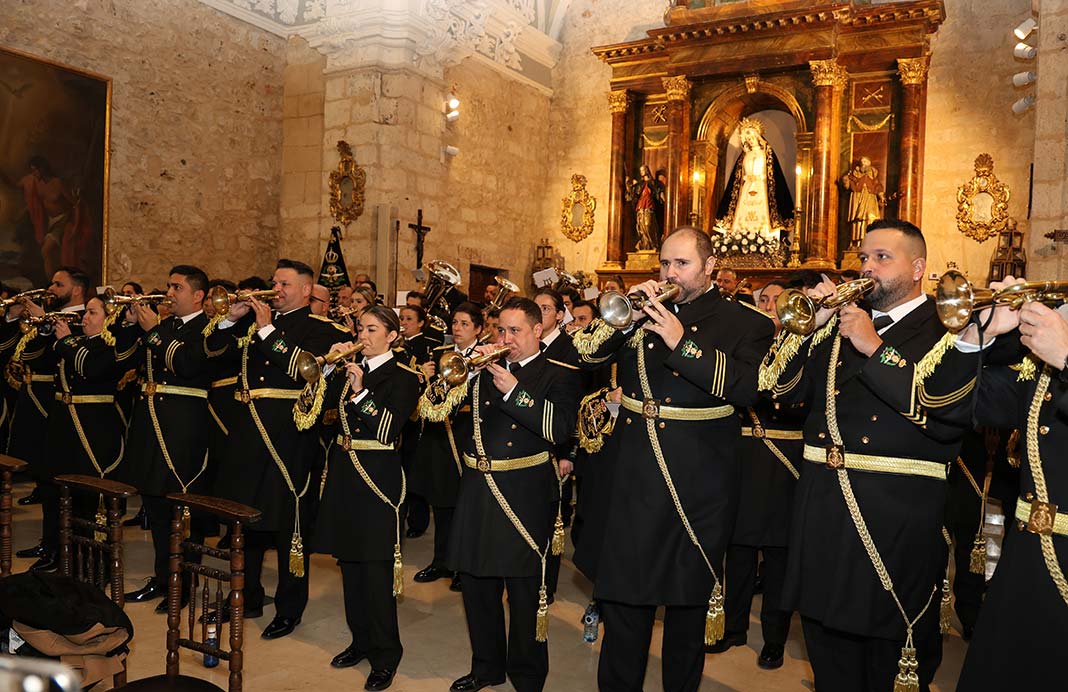 La Banda de la Santísima Trinidad celebra Santa Cecilia