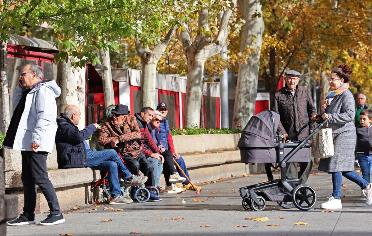 Los nacimientos caen al mínimo, por debajo de los 800 en un año con 1.990 muertes