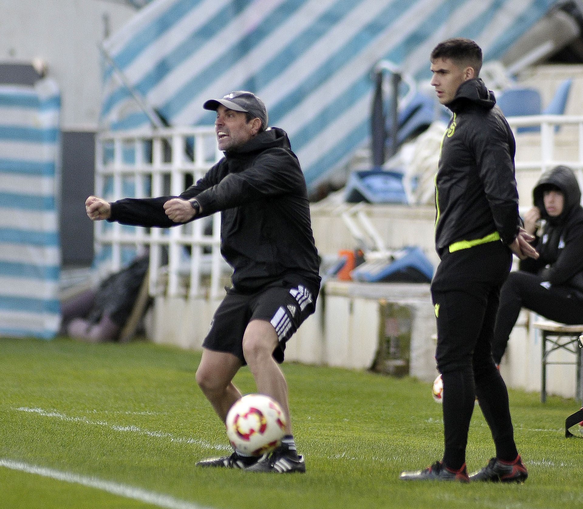 Fotos de la derrota de la Segoviana ante la Real B