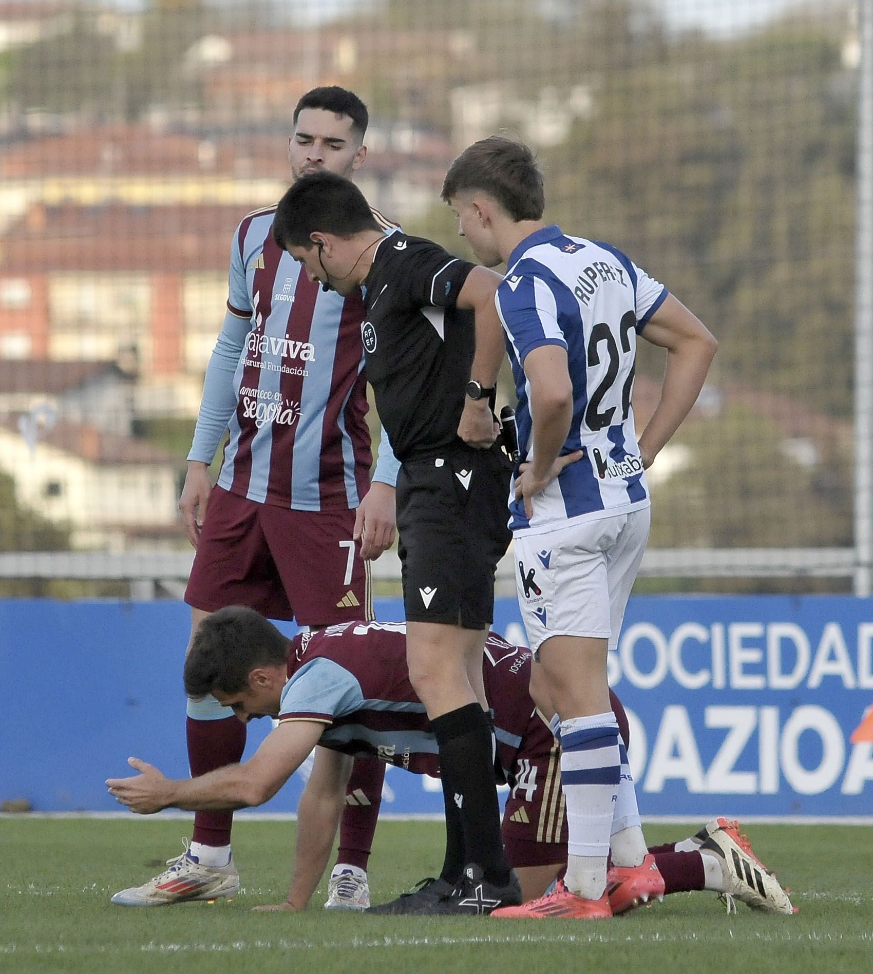 Fotos de la derrota de la Segoviana ante la Real B