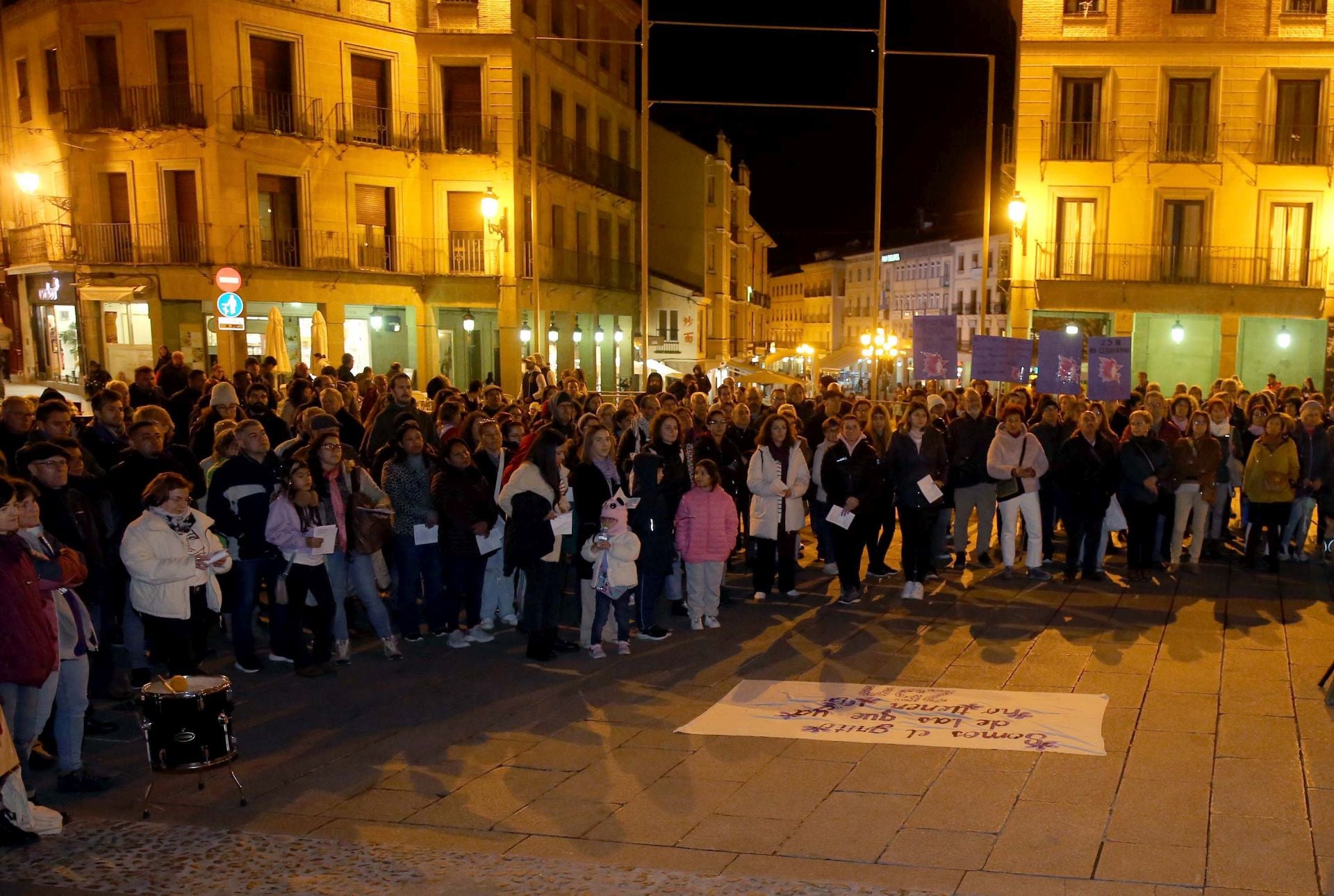 Clamor contra la violencia machista en Segovia