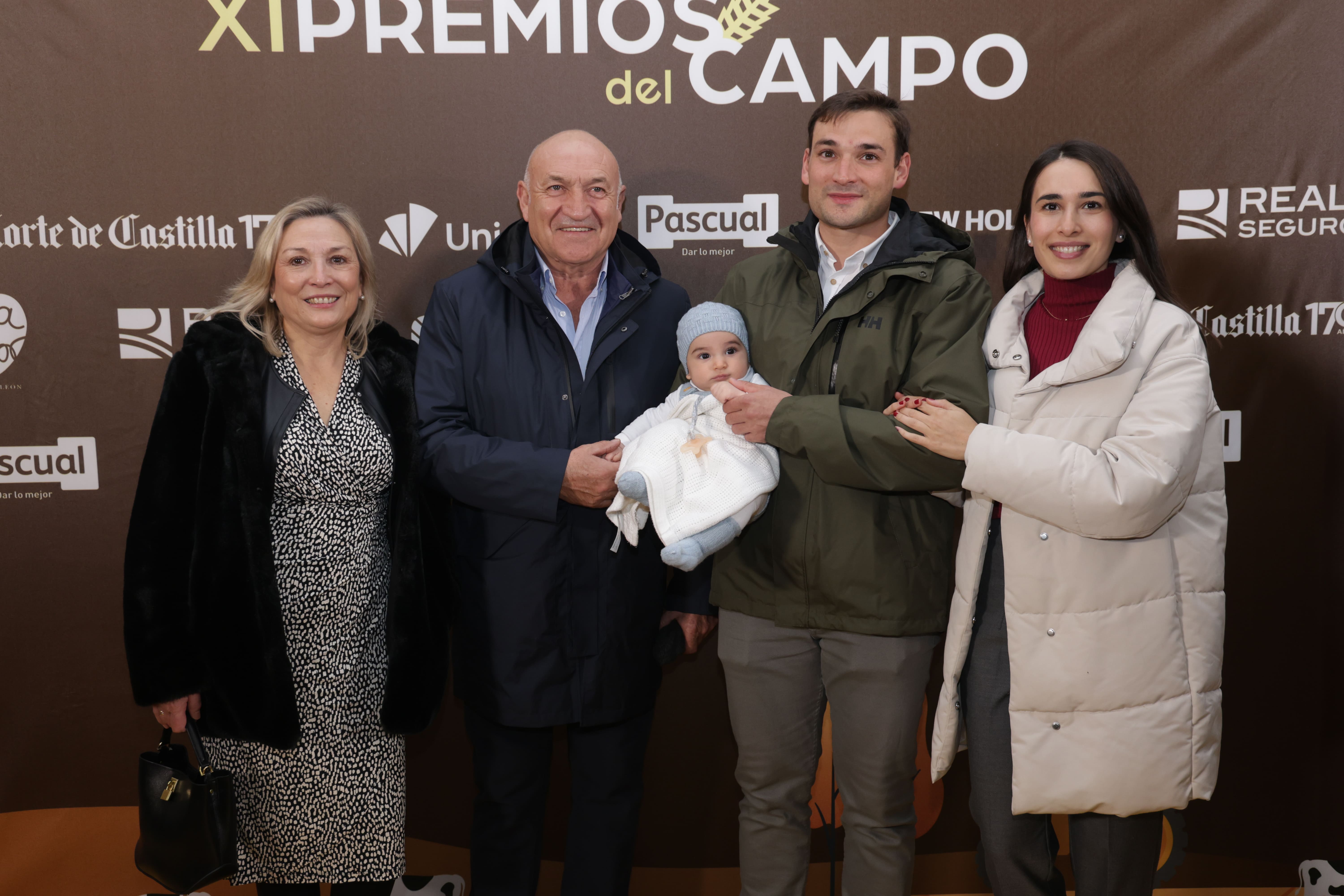 Esmeralda Martínez, Rigoberta Nieto, Mateo Nieto, Pablo Nieto y Cristina Mena.