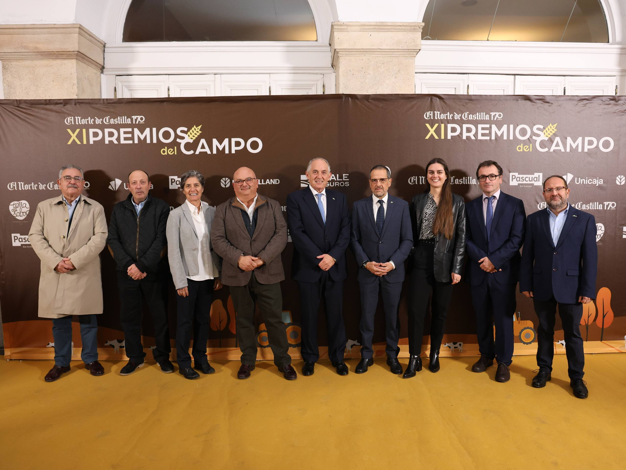 Ángel Calleja, Félix Valles, Pilar Sierra, Armando Caballero, Jerónimo Lozano, Fernando Antúnez, Cristina Coca, Jorge Villarreal y José María Santos