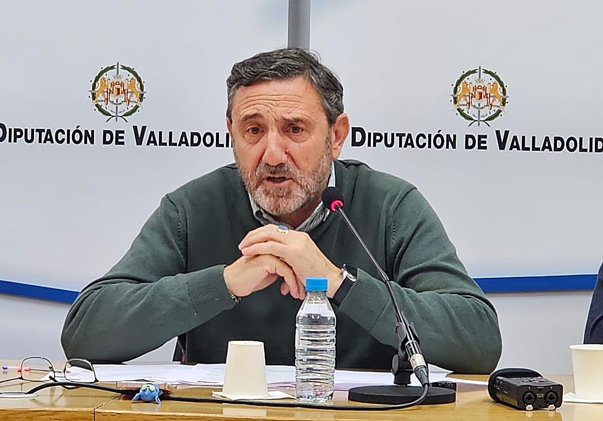 El portavoz socialista, Francisco Ferreira, este martes durante la presentación de las enmiendas al presupuesto.