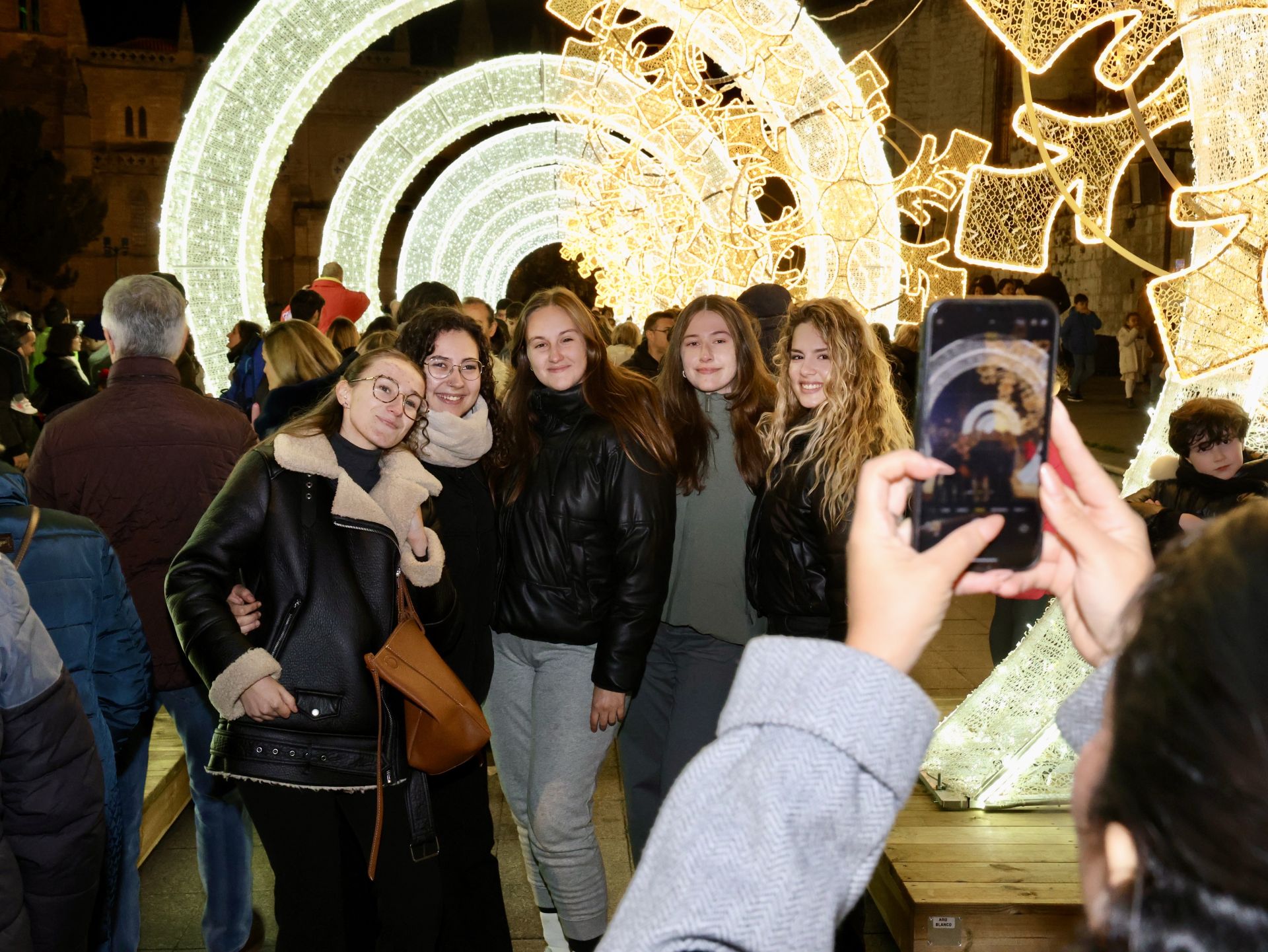 Un recorrido en imágenes por las luces de Navidad en Valladolid