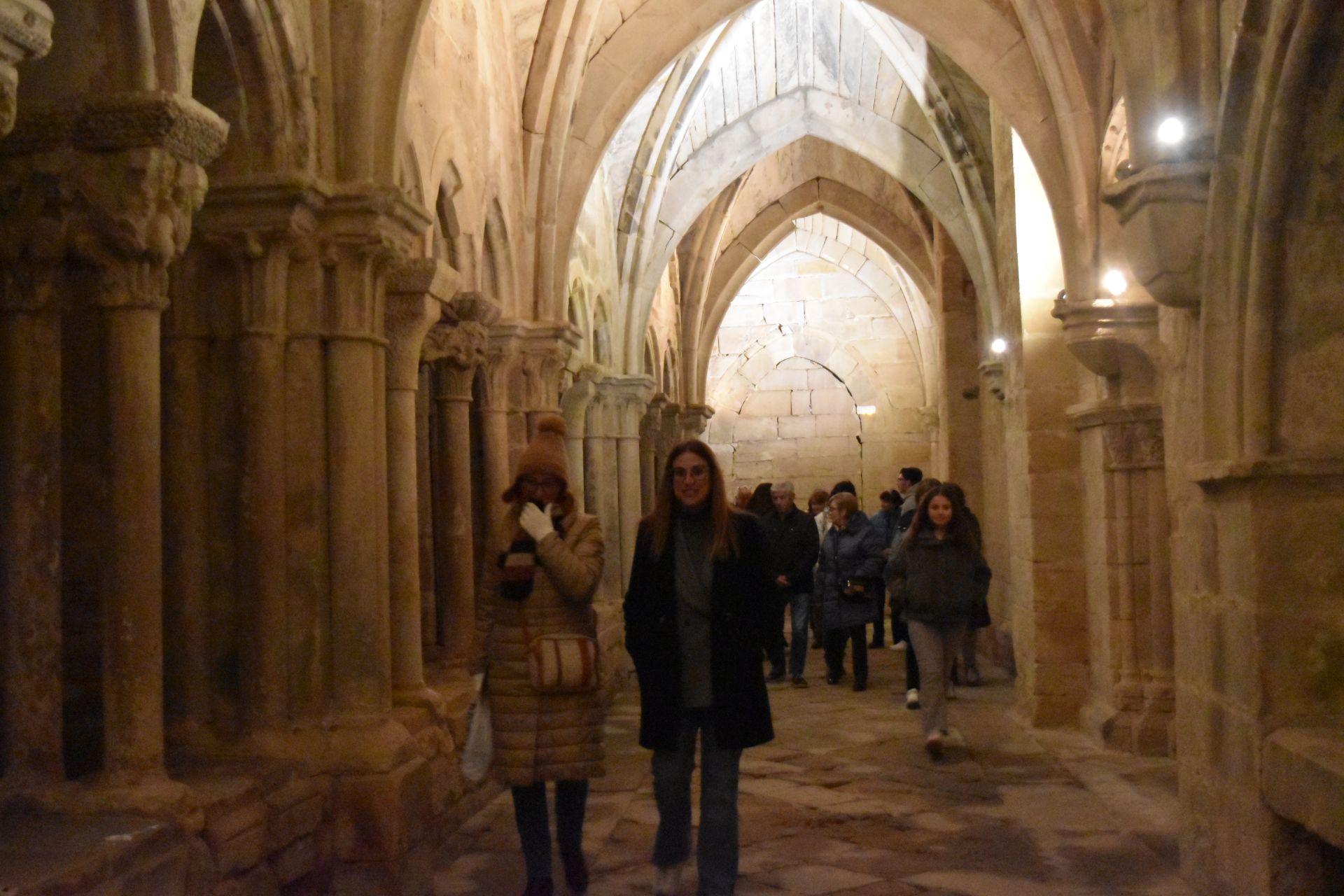 Una visita nocturna por el monasterio de Aguilar