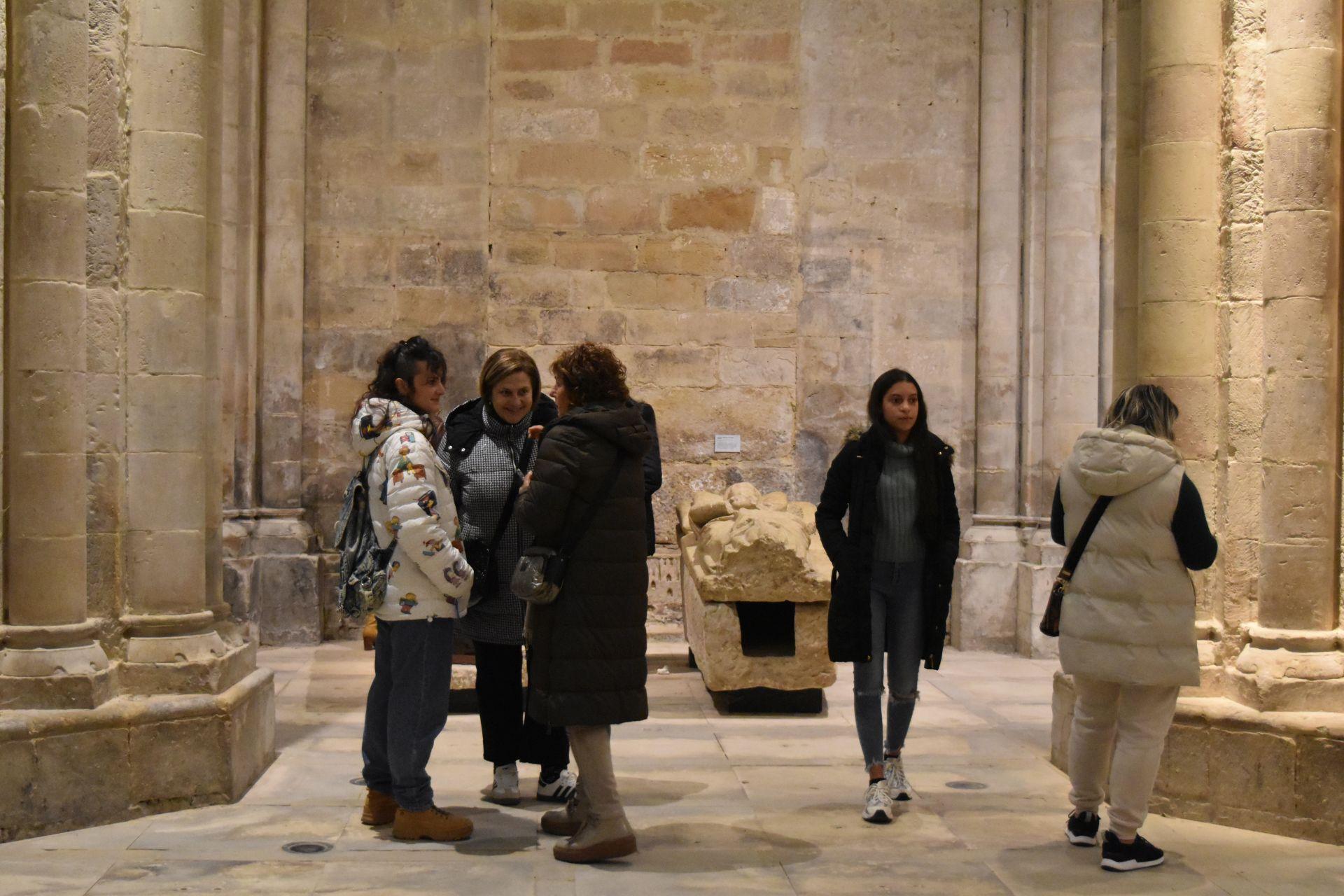 Una visita nocturna por el monasterio de Aguilar