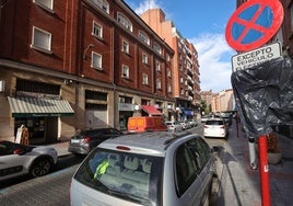 Zona de postes de recarga de coches eléctricos, en Becerro de Bengoa, ahora inutilizados.