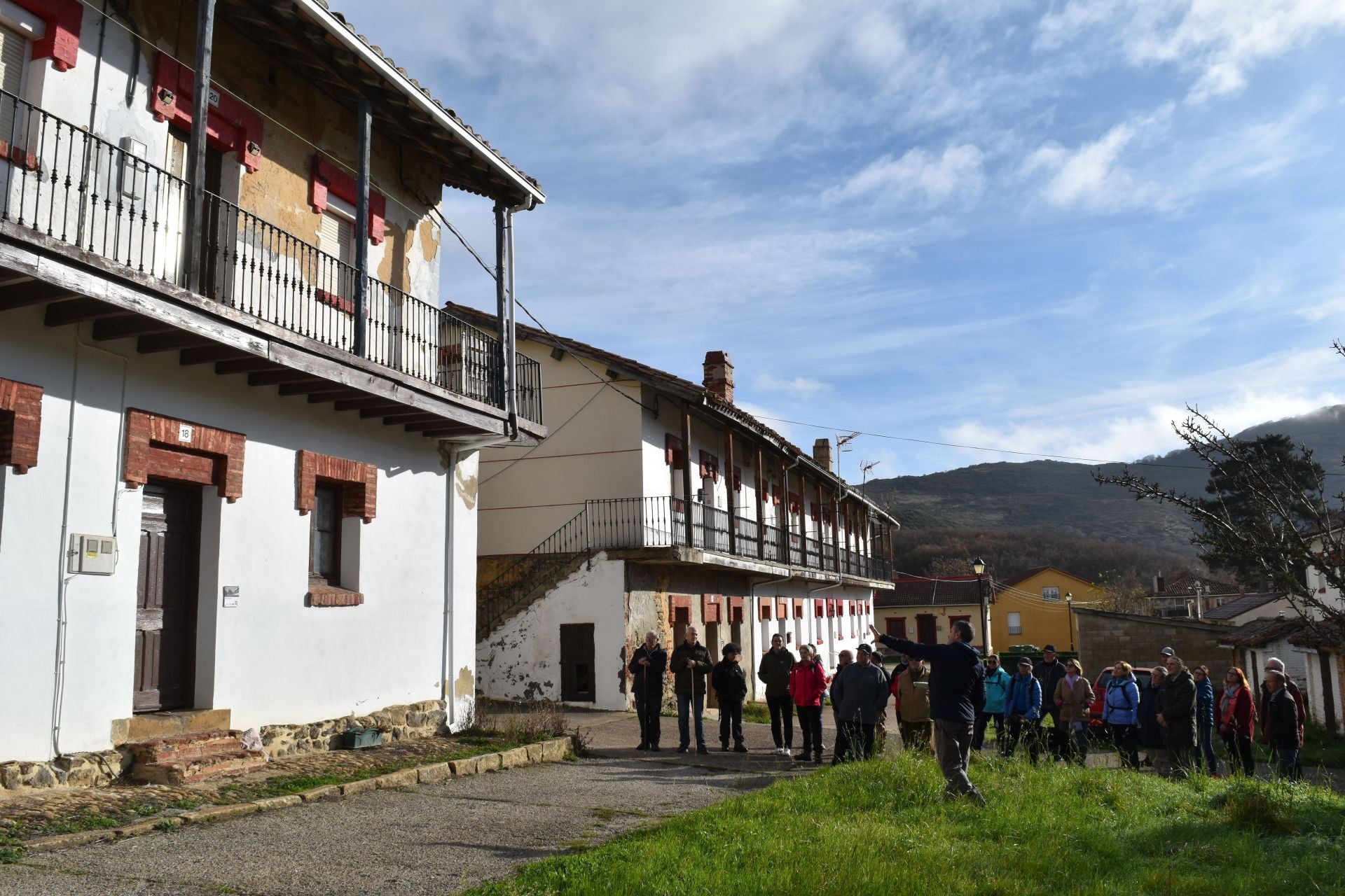 Un recorrido por un pueblo singular, Vallejo de Orbó