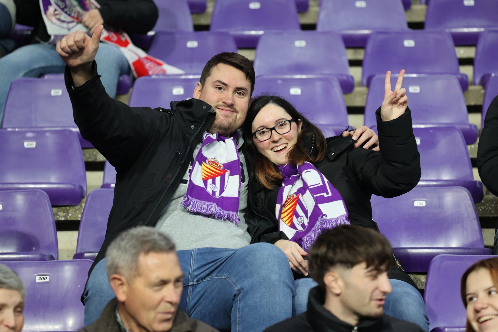 Búscate en la grada del estadio José Zorrilla (2/4)