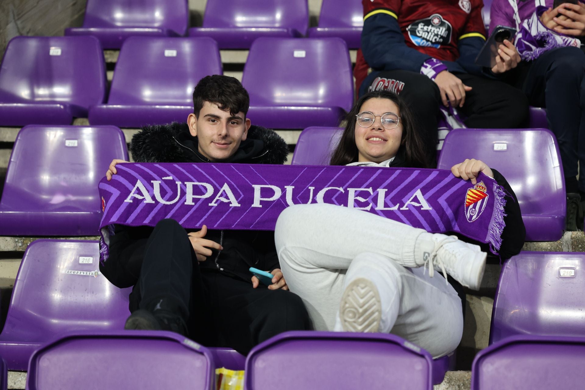 Búscate en la grada del estadio José Zorrilla (2/4)