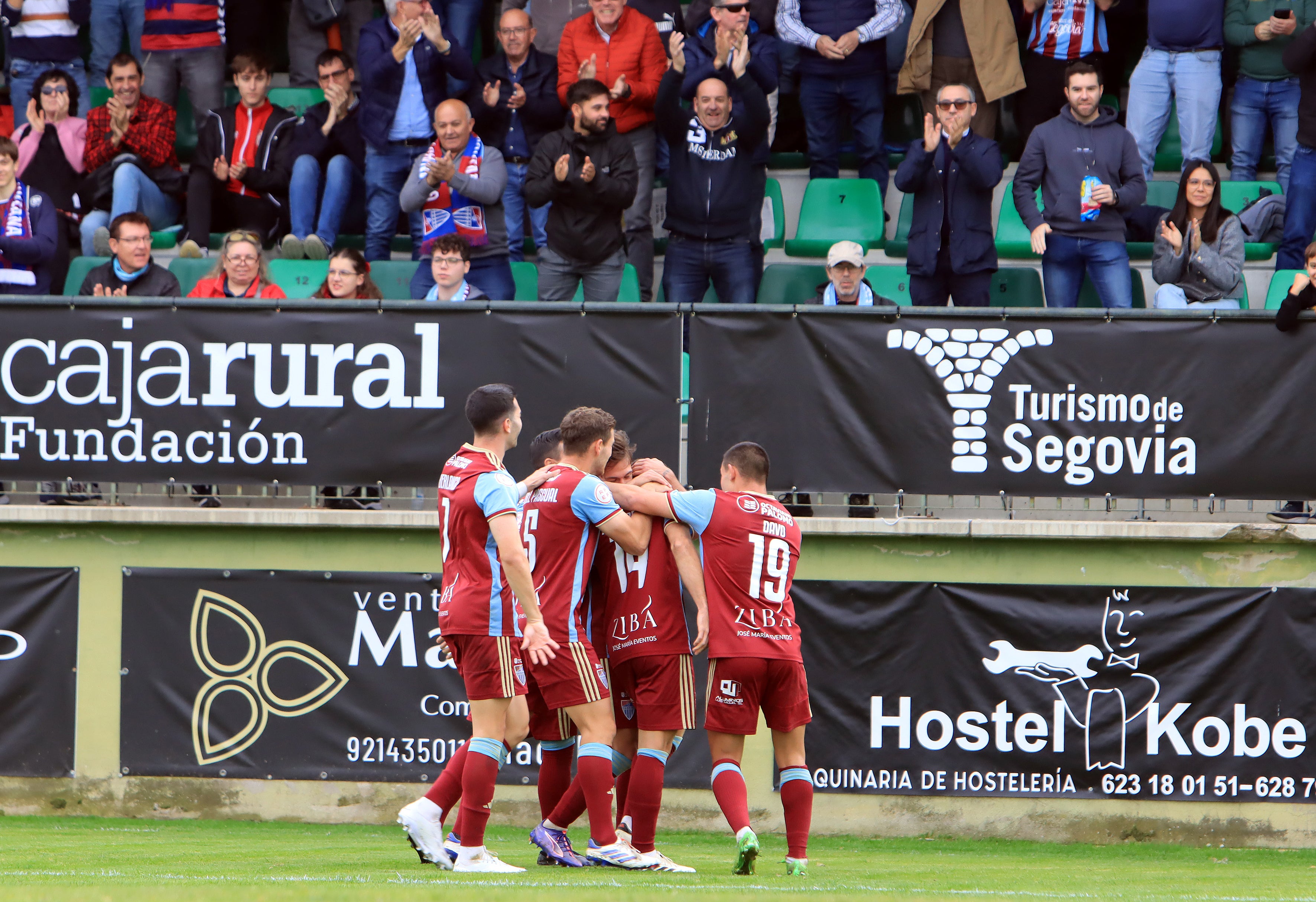 Las mejores fotos de la remontada de la Segoviana ante el Andorra