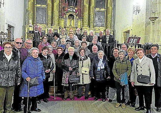 Los jubilados, reunidos en la celebración.