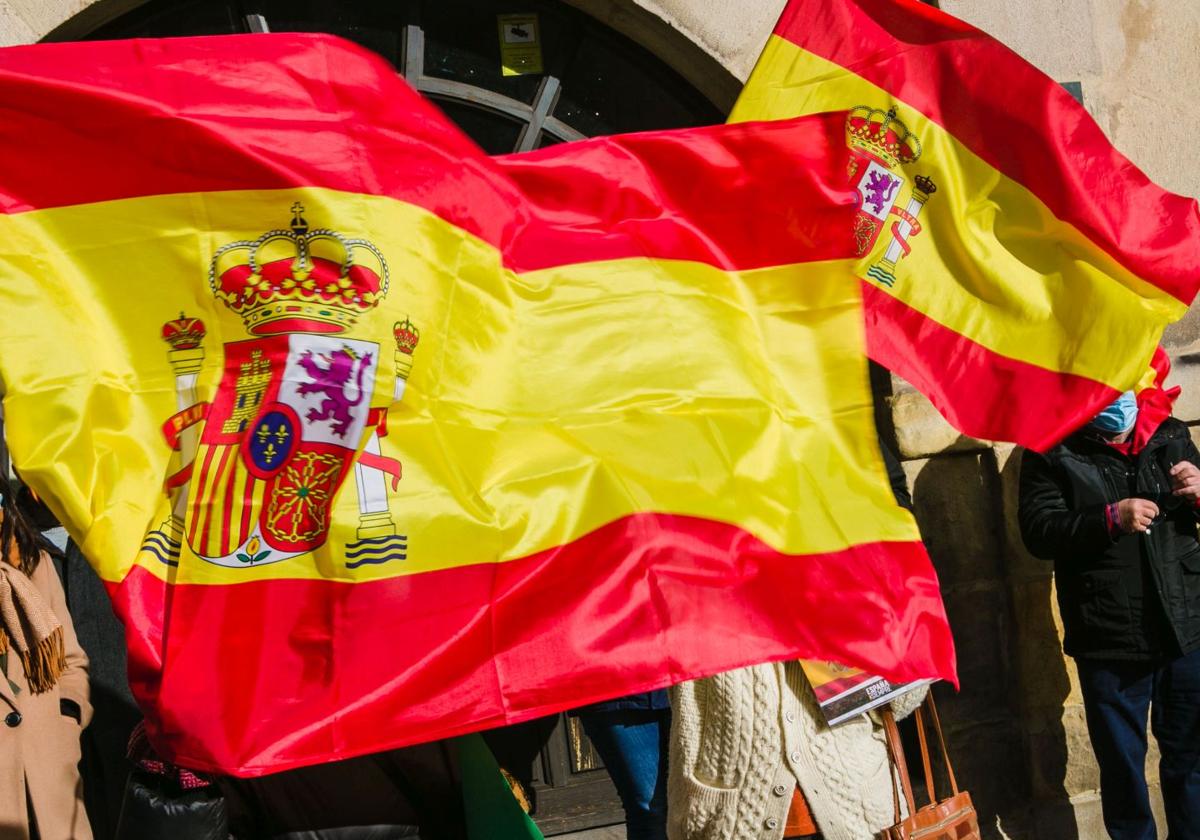 Banderas de España por el Día de la Constitución en Salamanca, hace dos años.