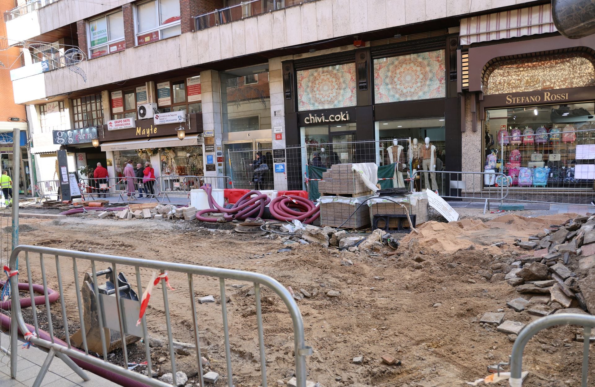 Carrera contra el reloj en la calle Don Sancho