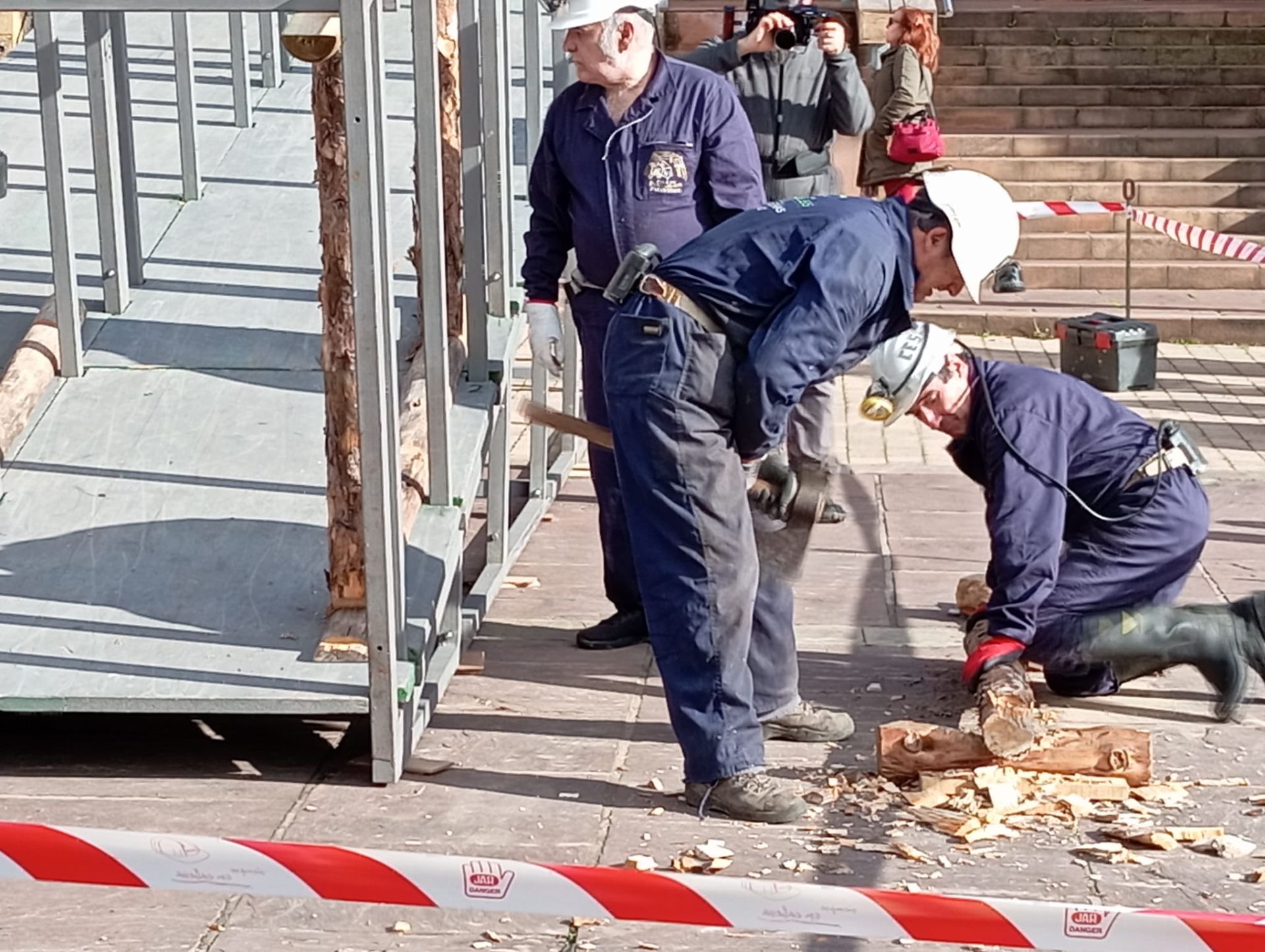 Los entibadores postean en Barruelo por Santa Bárbara