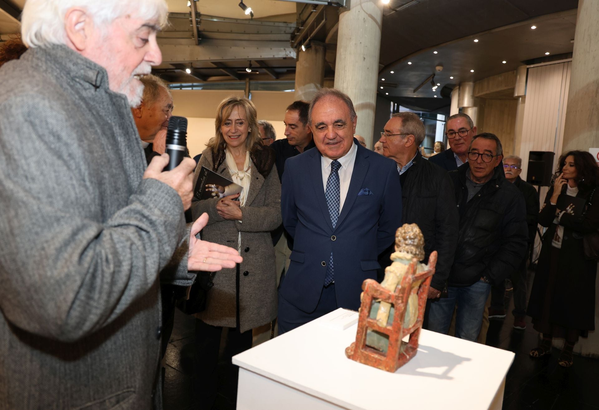 Palencia reúne en el Museo esculturas del Niño Jesús