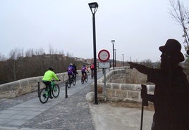 La reapertura del puente medieval de Simancas