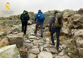 Búsqueda de los dos montañeros.