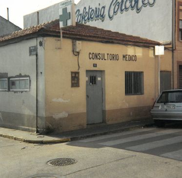 Consultorio médico. Febrero de 1992.