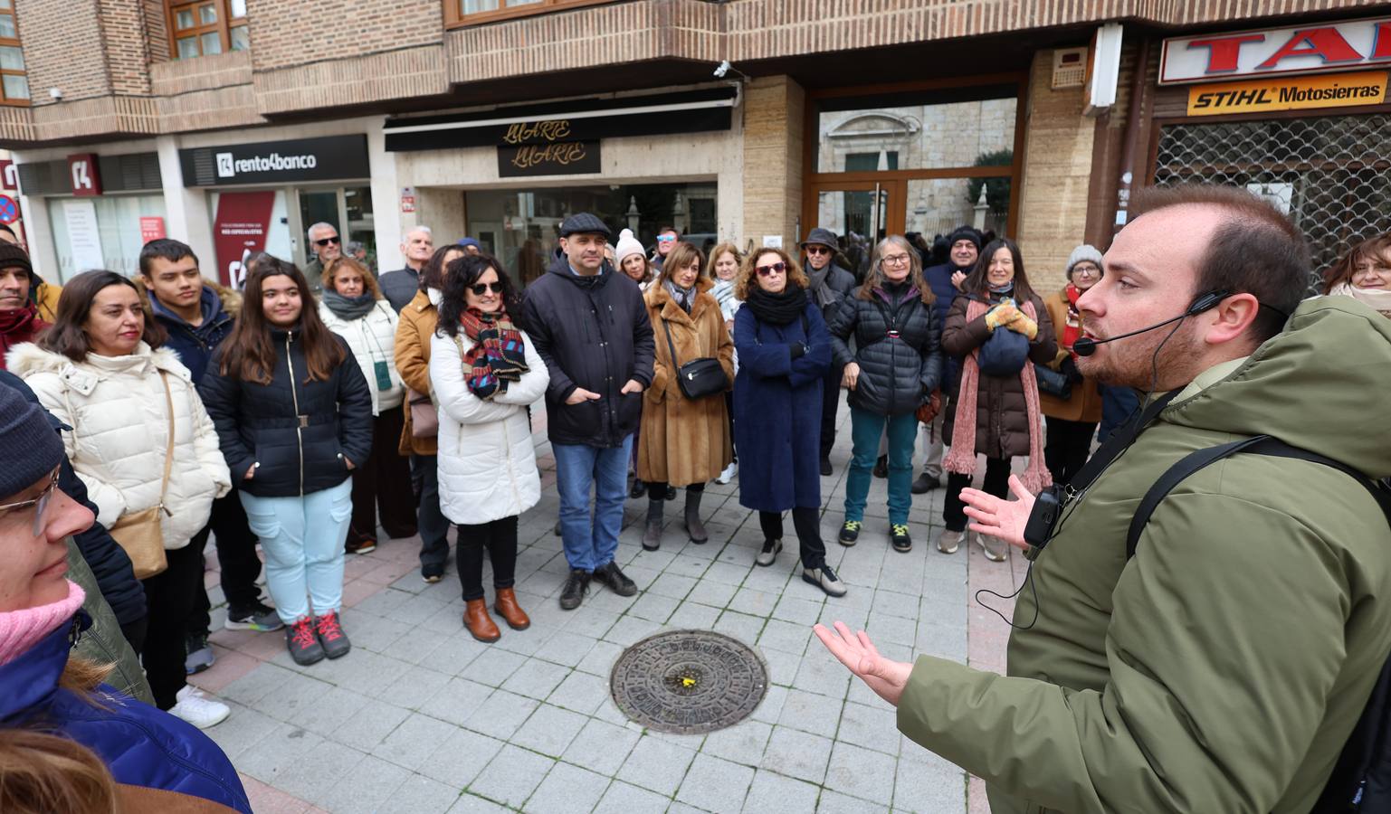 Los turistas colman Palencia en el puente de la Constitución