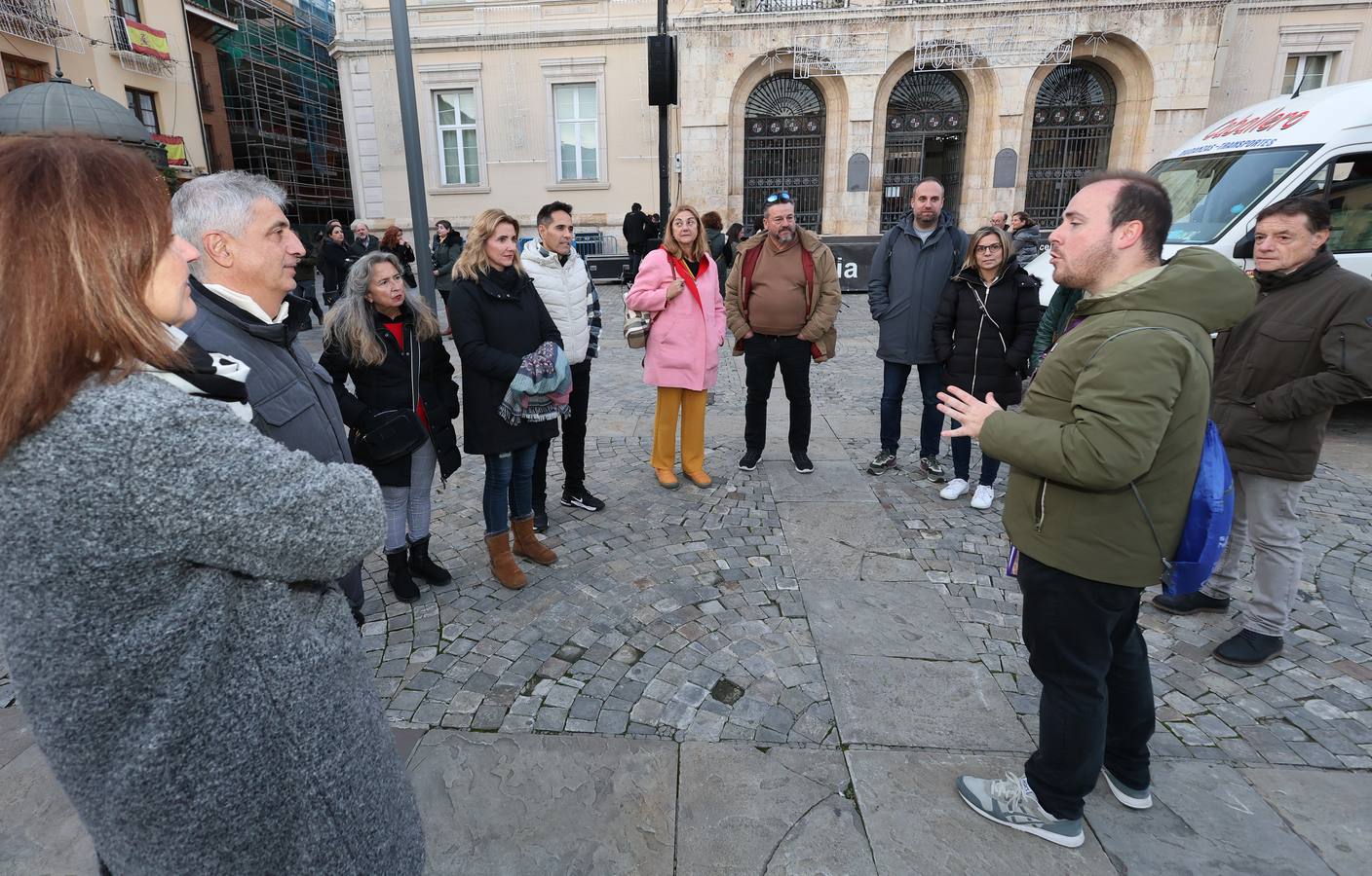 Los turistas colman Palencia en el puente de la Constitución