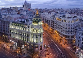 Vista de la Gran Vía de Madrid .