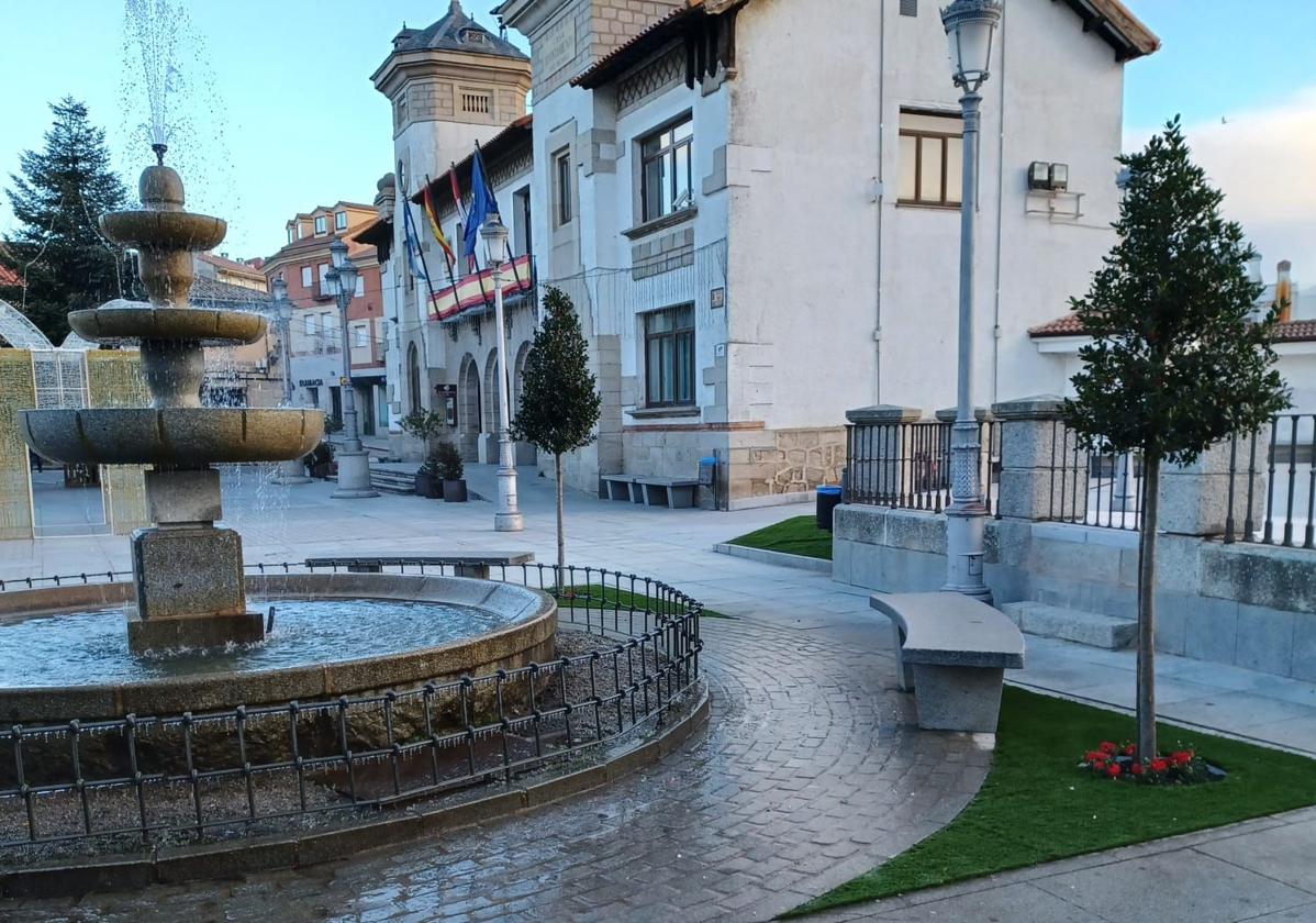 Nuevo aspecto de la plaza de la Constitución.