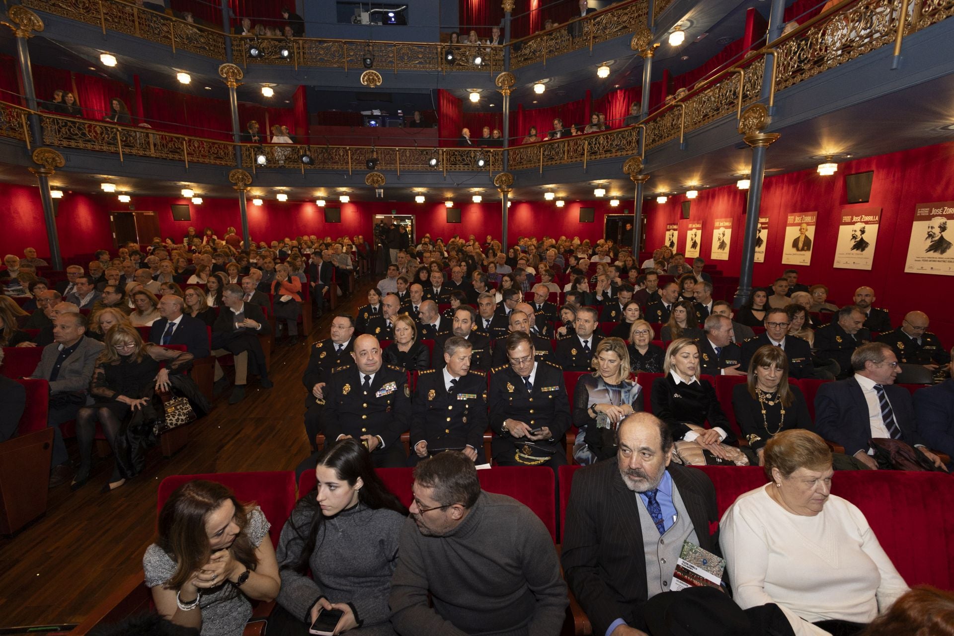 La banda de la Policía Nacional pone la nota solidaria por la DANA en Navidad