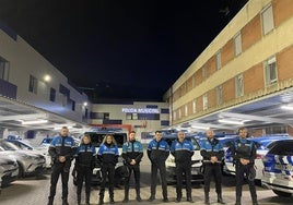 El equipo de ocho agentes que ha salido rumbo a Sedaví.