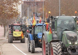 Subida de los tractores al estadio José Zorrilla.