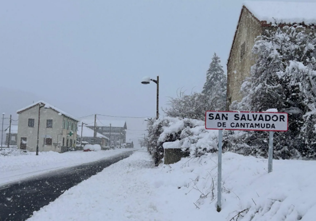 Nevada en la localidad palentina de San Salvador de Cantamuda, hace unos días.