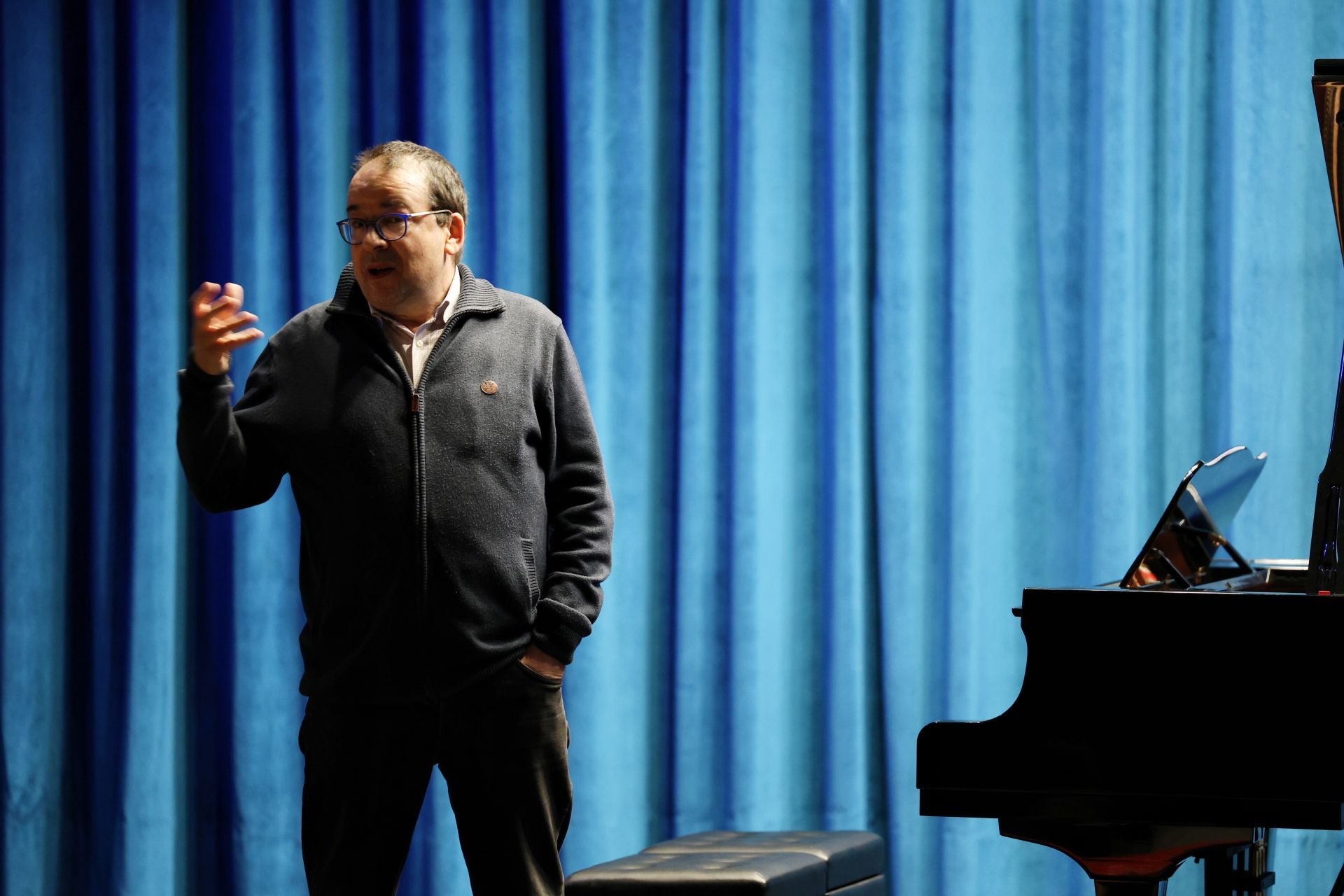 Piano a cuatro manos y recuerdos de Caneja por Bonet