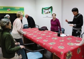 Taller de relajación y meditación en la sede de la ONCE en Palencia este jueves.