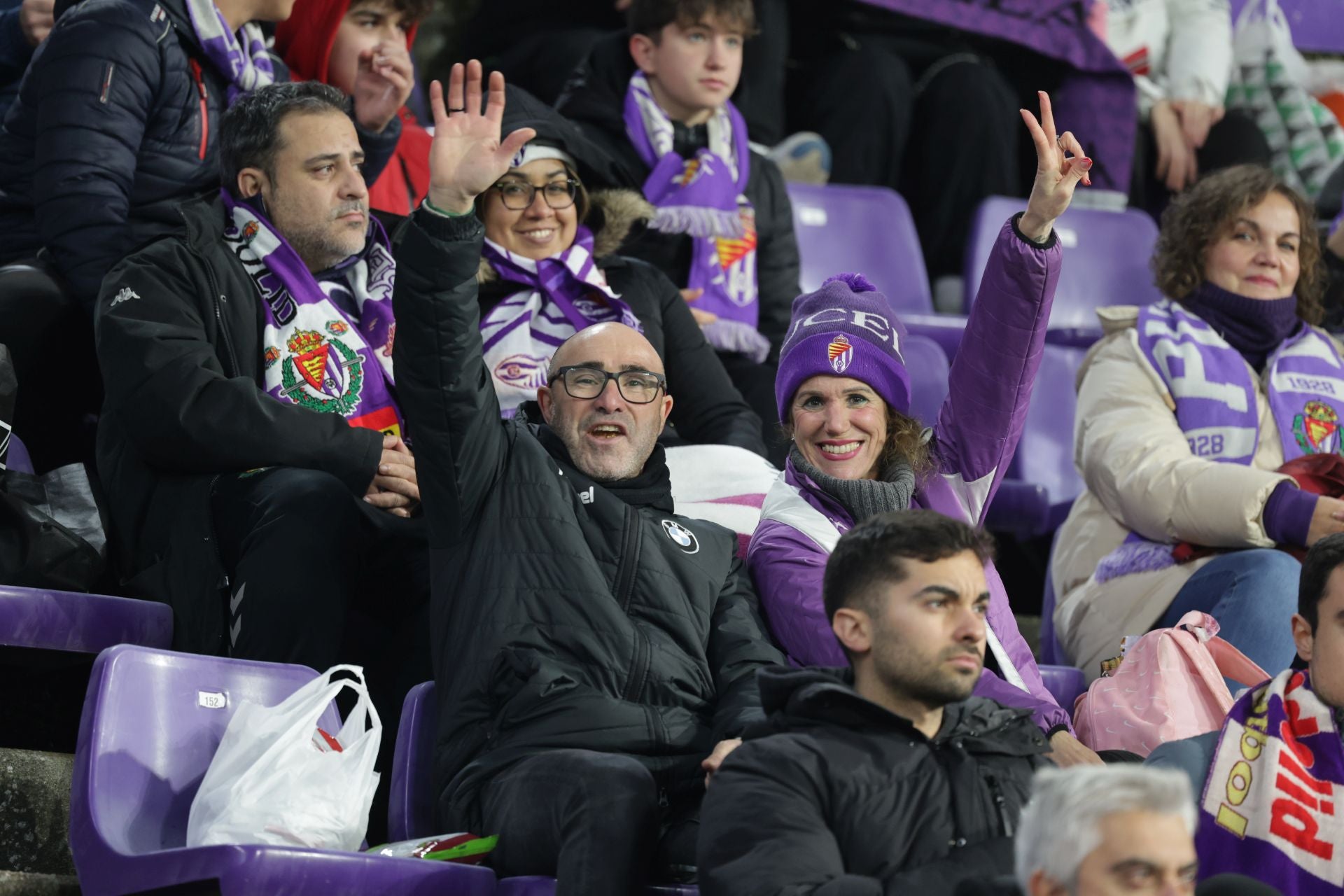 Búscate en la grada del estadio José Zorrilla (4/4)