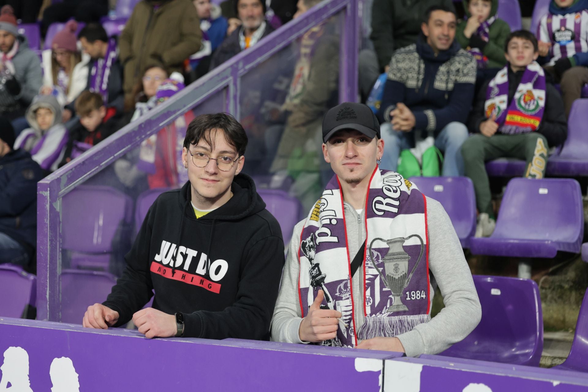 Búscate en la grada del estadio José Zorrilla (4/4)